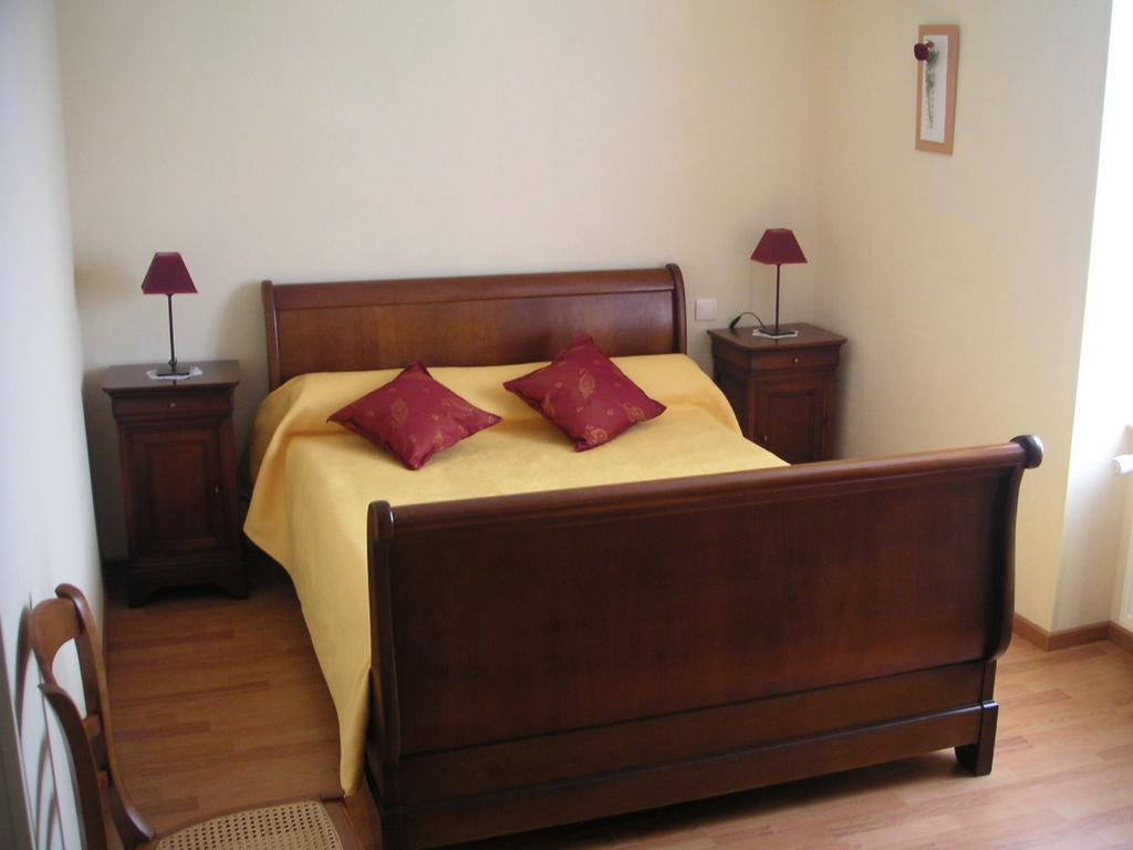 Bed and Breakfast Les Quatre Saisons Moitron-sur-Sarthe Zewnętrze zdjęcie